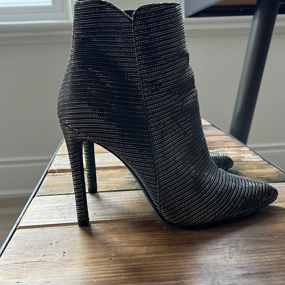 Never worn Call it Spring boots